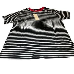 Striped Black and White Short Sleeve Tee